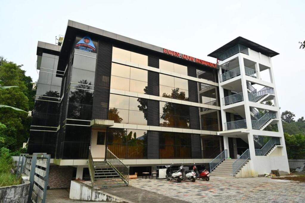 Ангамали: Airport Cochin Grand Residency , NEDUMBASSERY