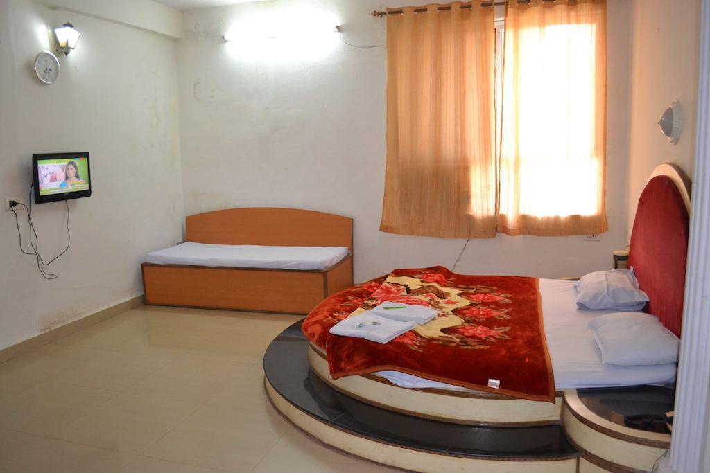 Пачмарай: V Resorts Hotel Pachmarhi