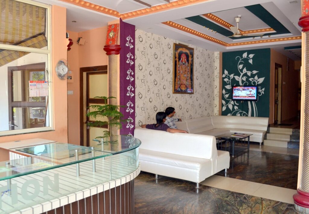Пачмарай: V Resorts Hotel Pachmarhi