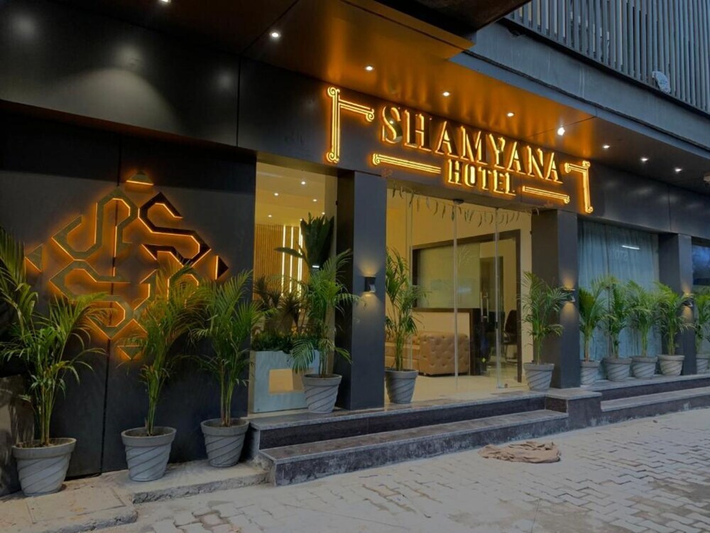Патанкот: Goroomgo Shamyana Hotel Punjab