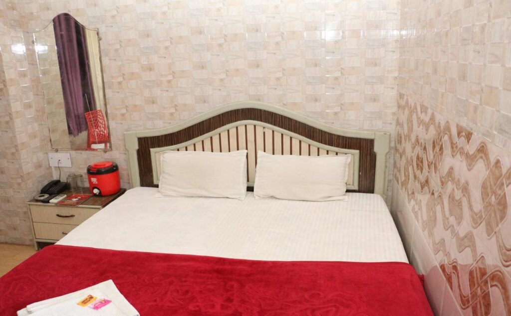 Аджмер: Hotal Paradise Palace Inn (Highway Hotel)