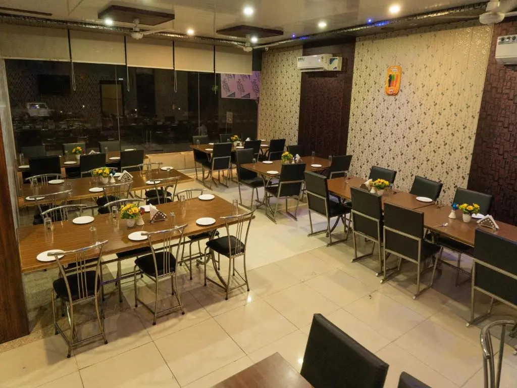 Аджмер: Hotal Paradise Palace Inn (Highway Hotel)