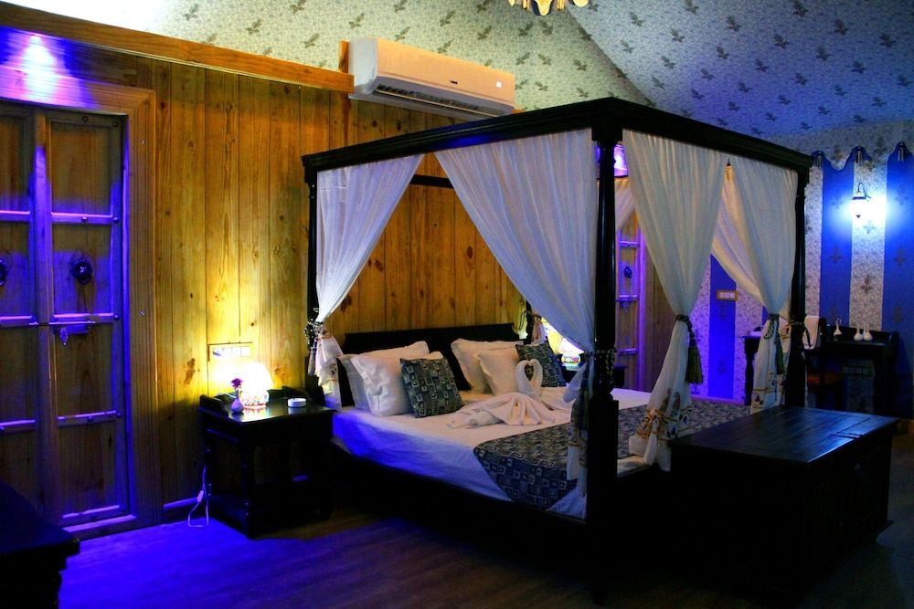 Аджмер: Palette - Serene Aravali Resort