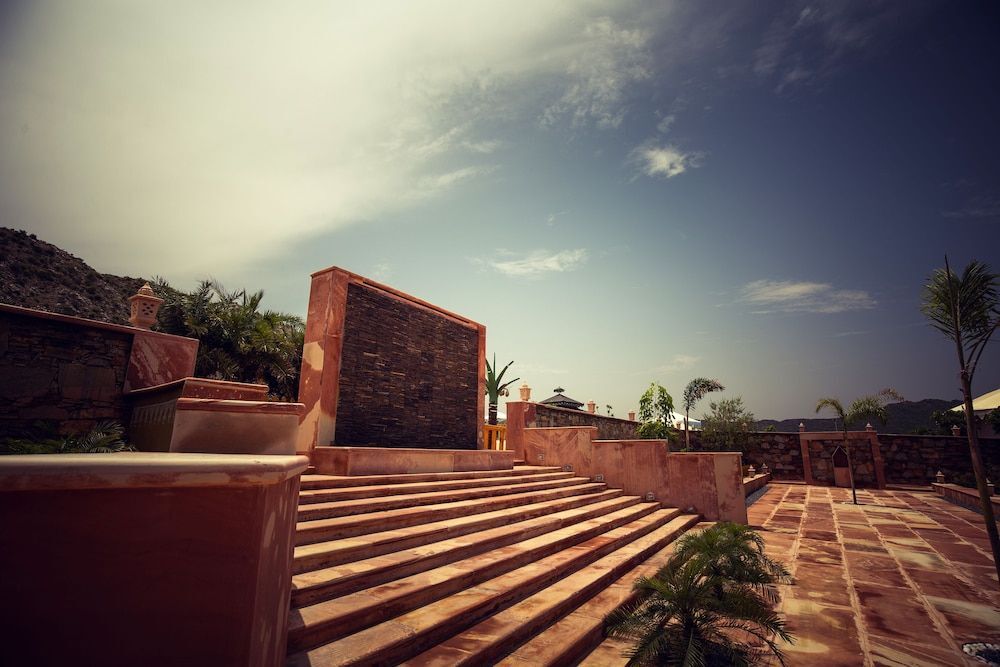Аджмер: Palette - Serene Aravali Resort