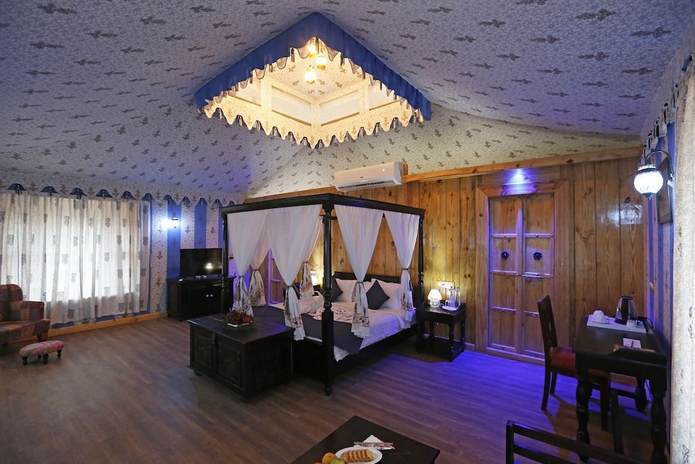 Аджмер: Palette - Serene Aravali Resort
