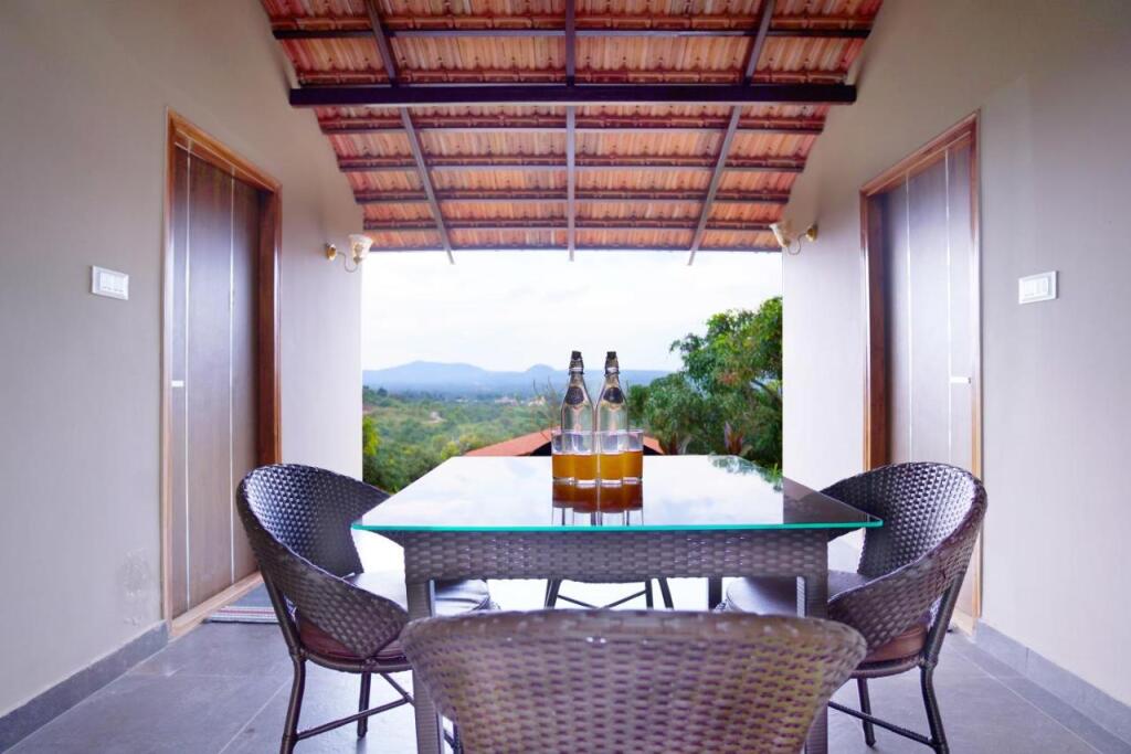 Раманагара: Ravishing Retreat