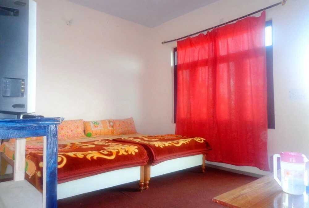 Раникхет: Goroomgo Stay Inn Kausani