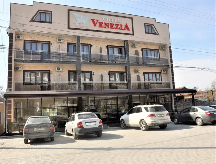 Отель Венеция — фото 1