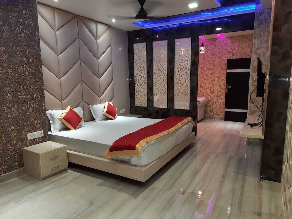 Rupsi: Hotel Swagat