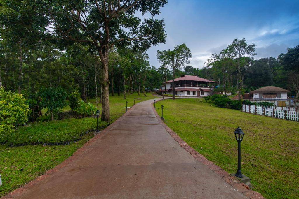 Sakleshpur: Tapovana Heritage Resorts And Spa