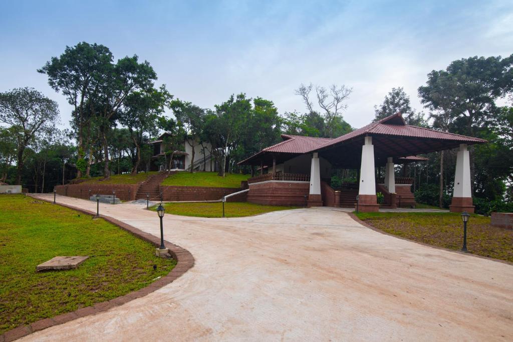 Sakleshpur: Tapovana Heritage Resorts And Spa