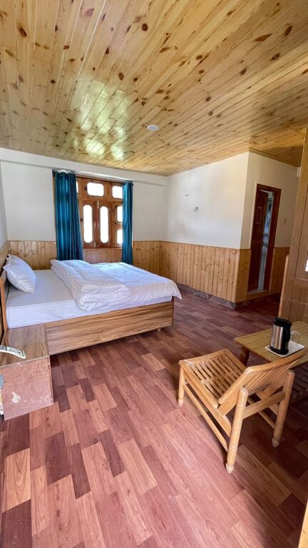 Сангла: Hotel Kamru