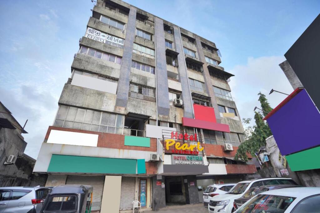 Сурат: Hotel Pearl Residency