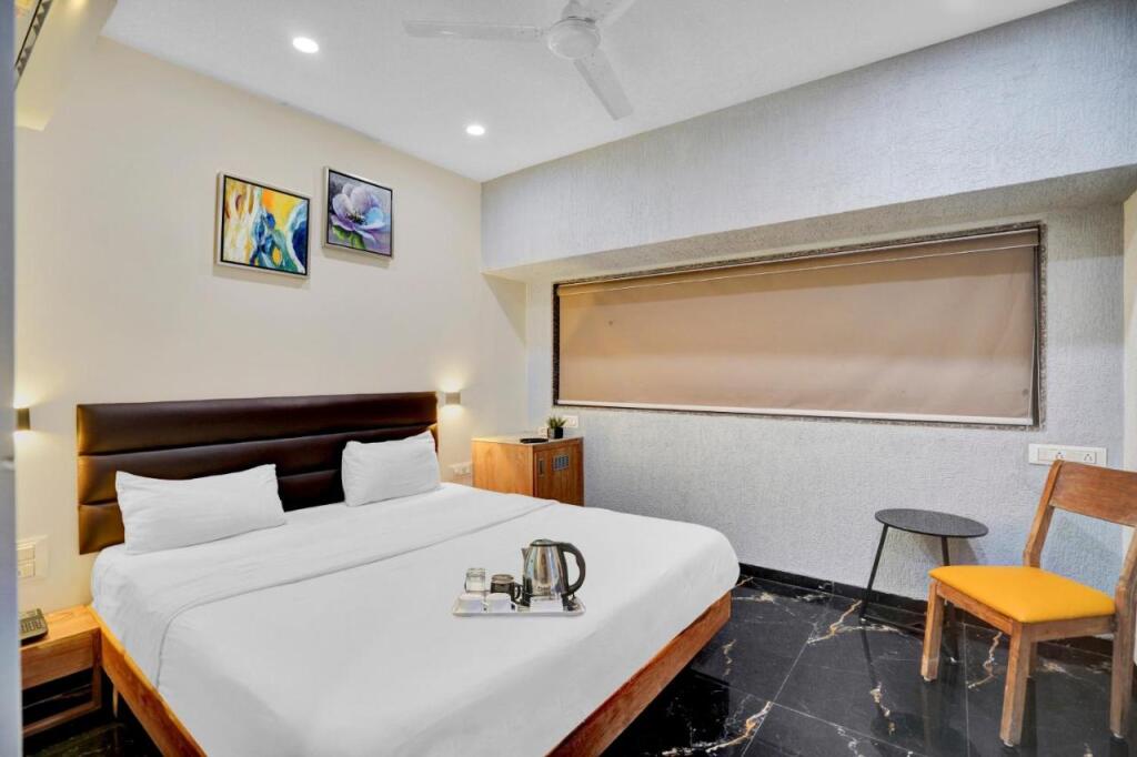 Сурат: Hotel Pearl Residency