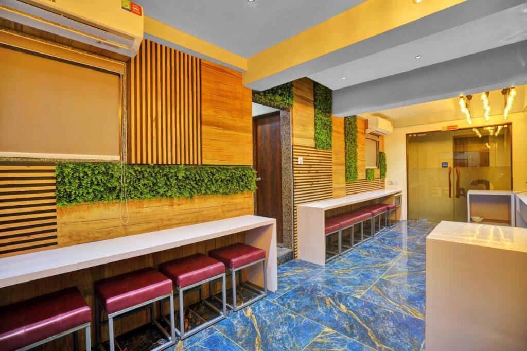 Сурат: Hotel Pearl Residency