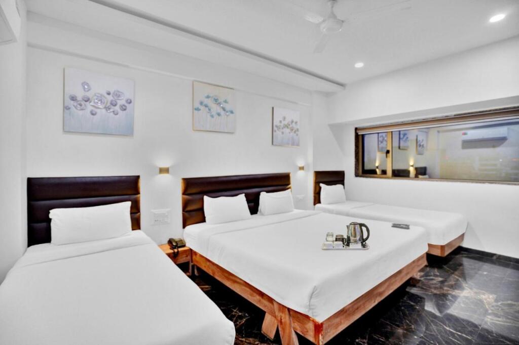 Сурат: Hotel Pearl Residency