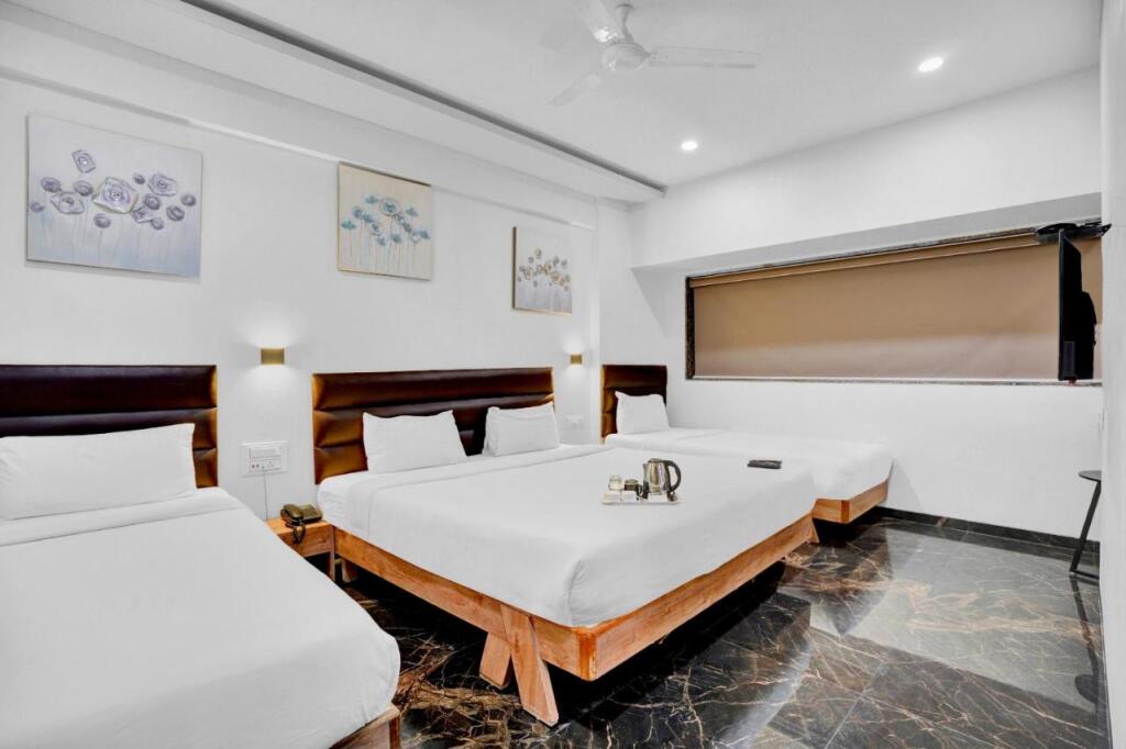 Сурат: Hotel Pearl Residency
