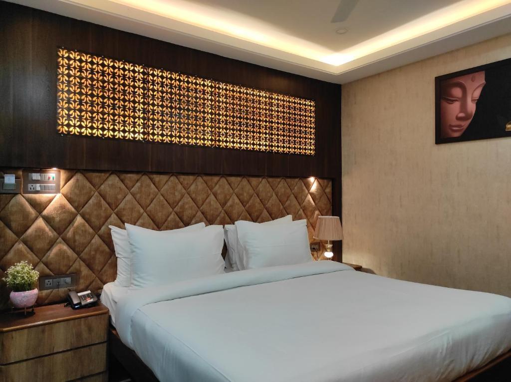 Тезпур: Hotel Aavas Inn