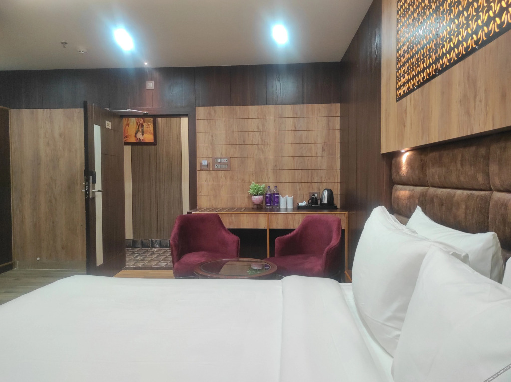 Тезпур: Hotel Aavas Inn