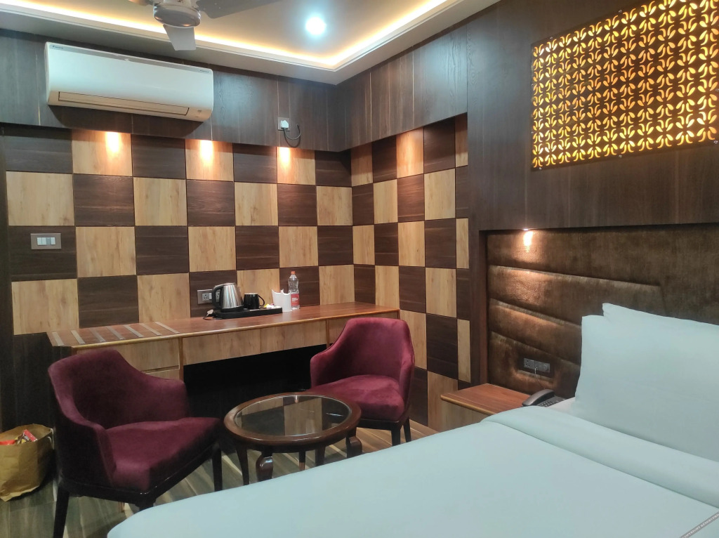 Тезпур: Hotel Aavas Inn