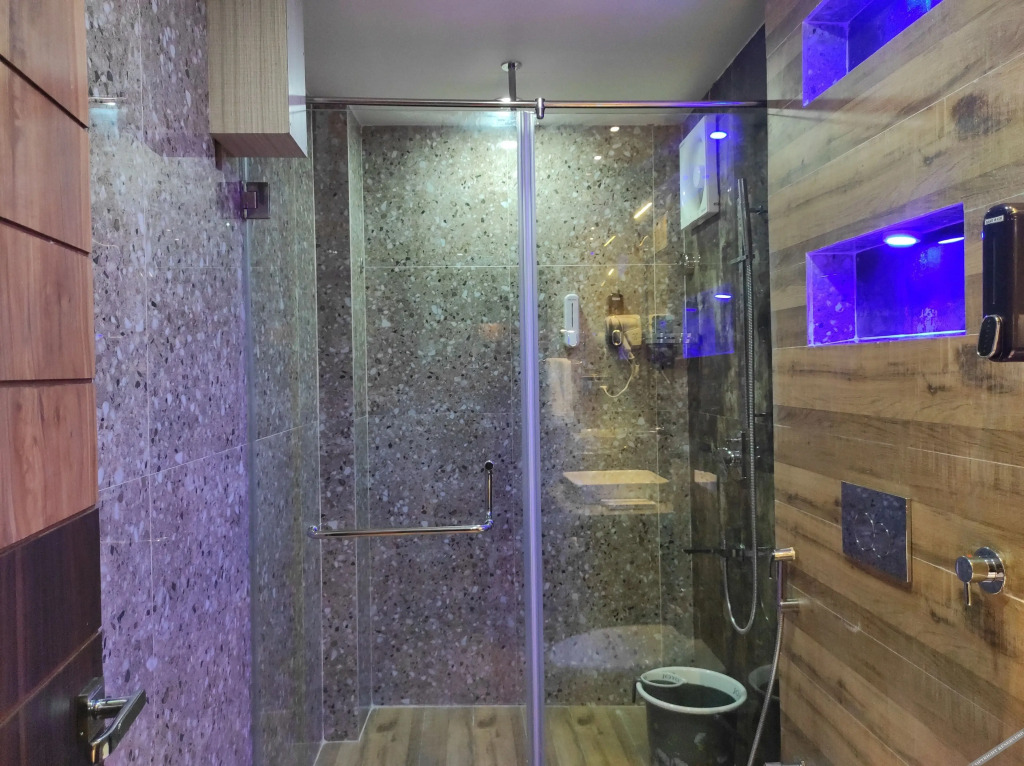 Тезпур: Hotel Aavas Inn