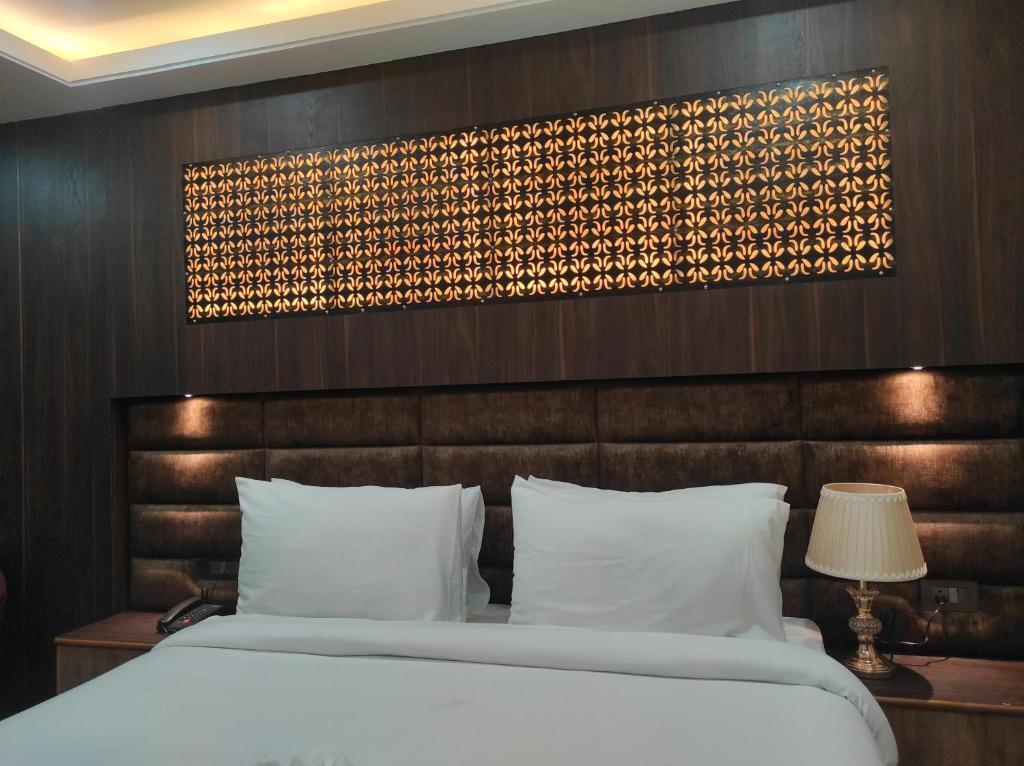 Тезпур: Hotel Aavas Inn