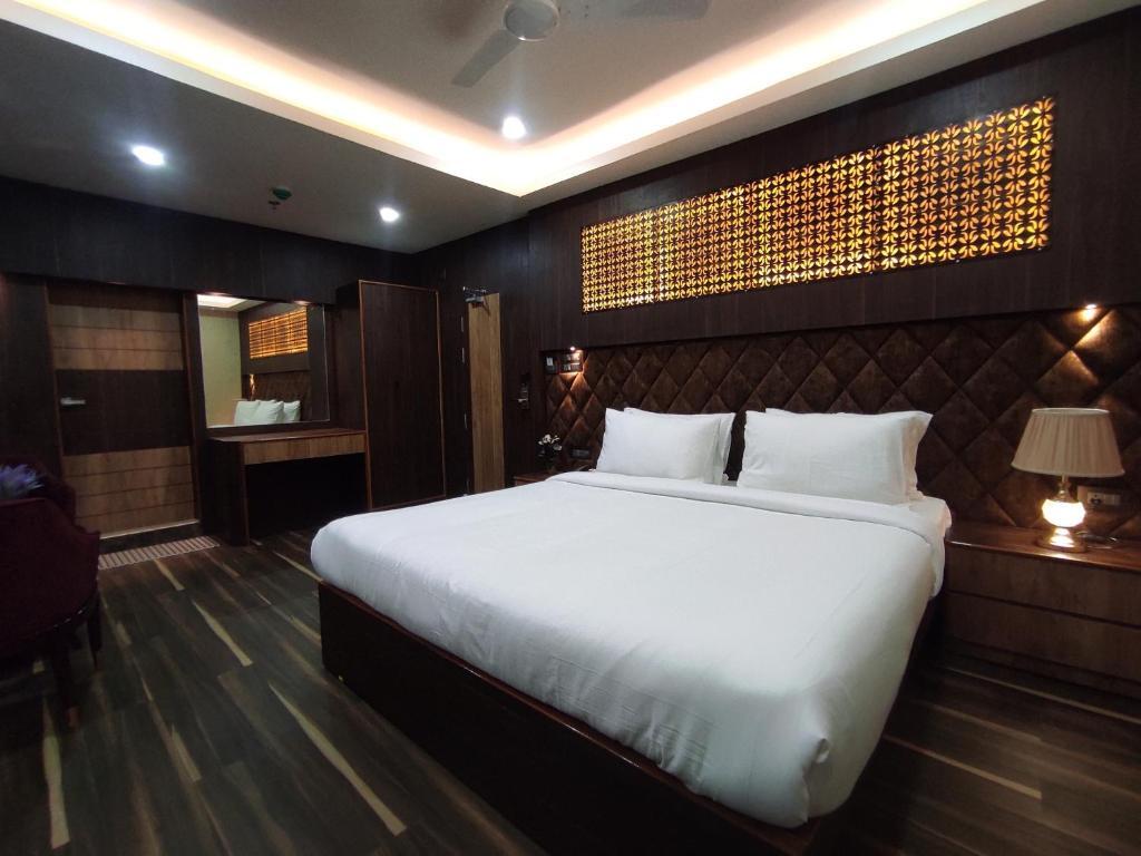 Тезпур: Hotel Aavas Inn