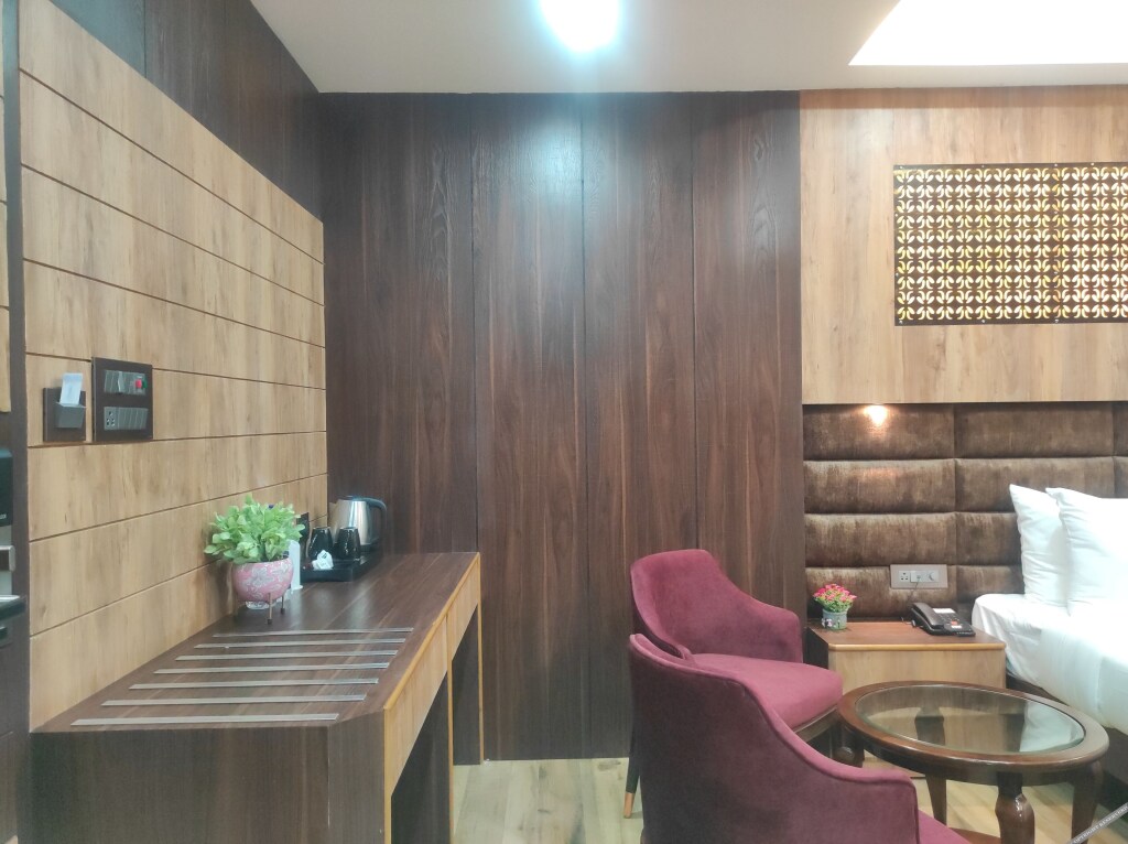 Тезпур: Hotel Aavas Inn