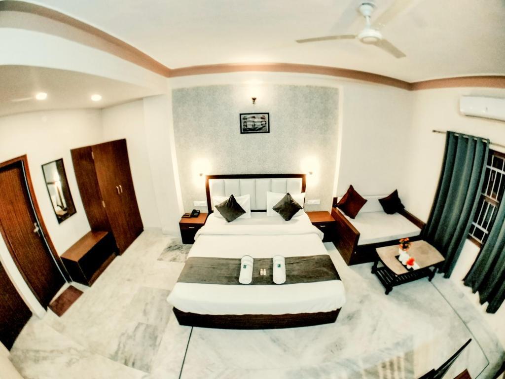 Удаипур: Tripli Udaipur