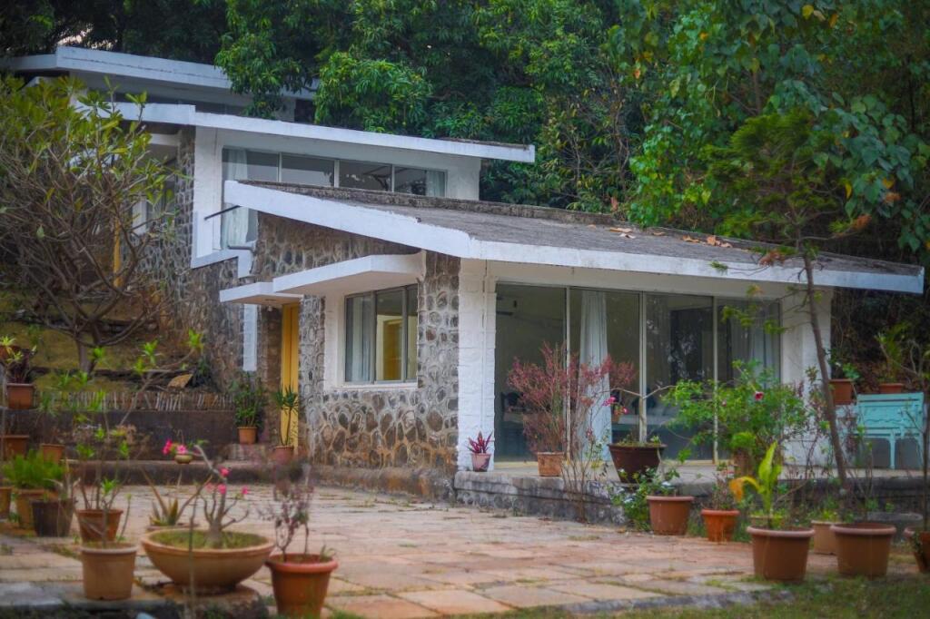 Йесейд: Beyond Stay Mahua Bagh Murud