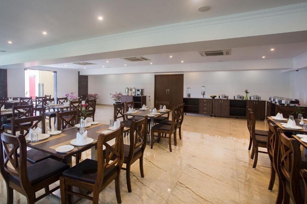Лонавала: Diwatel Grande Resort, Managed By Confraworld Hospitality