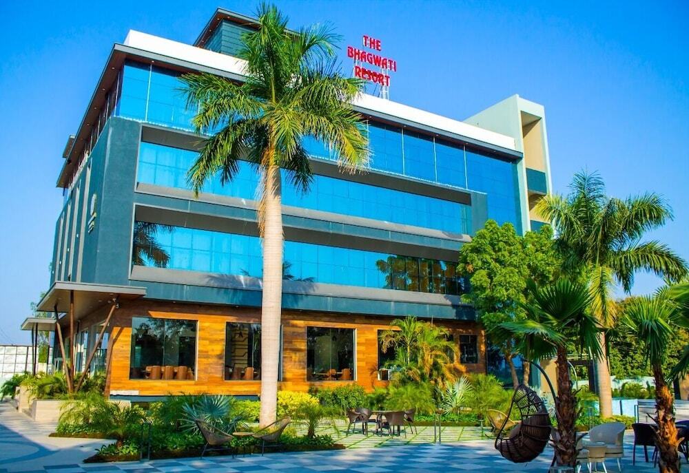 Гора Абу: The Bhagwati Resort