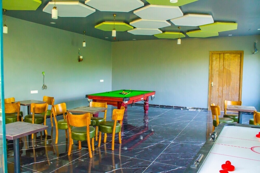 Гора Абу: The Bhagwati Resort