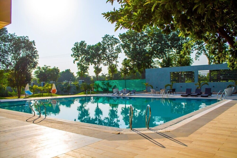 Гора Абу: The Bhagwati Resort