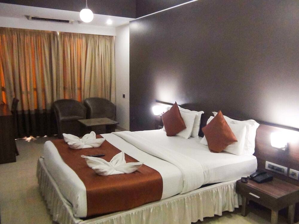 Мумбаи: Hotel Imperial Palace Part 1