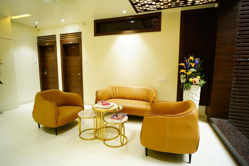 Нагпур: Orange Tree Hotels