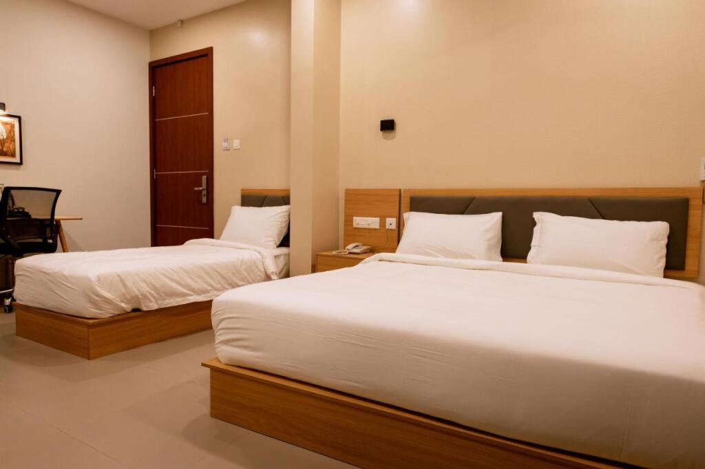 Перумал Ковил Пати: Dreamotel Luxury Suits And Rooms