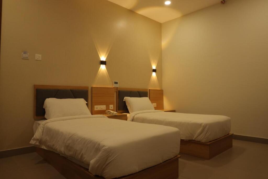 Перумал Ковил Пати: Dreamotel Luxury Suits And Rooms