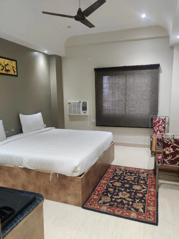 Праяградж: Hotel Sukhdham