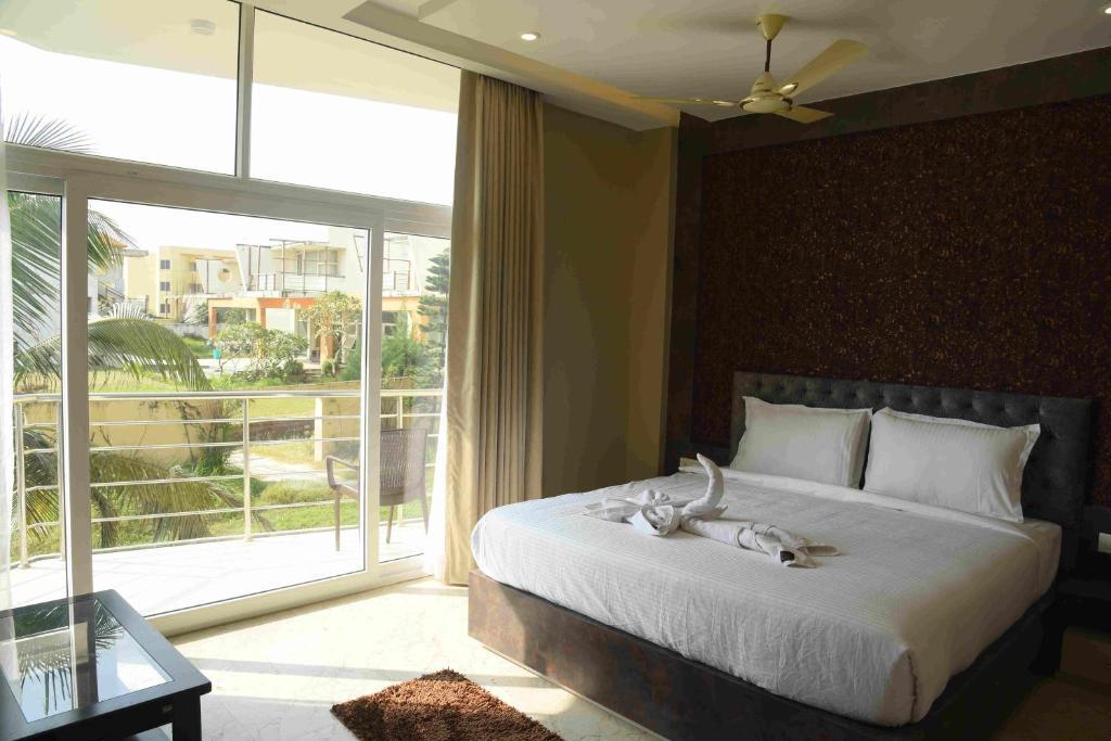 Пури: The Bay Suites