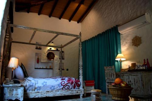 Крепость Ramnagar: Paatlidun Safari Lodge, Jim Corbett