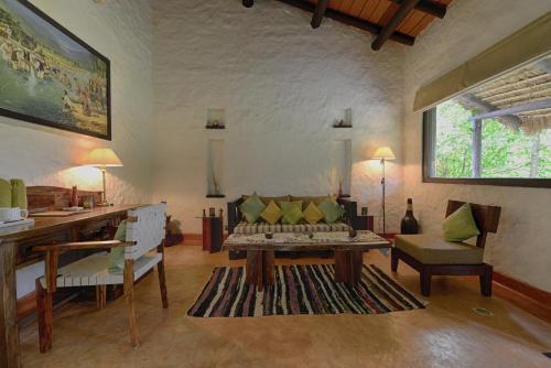 Крепость Ramnagar: Paatlidun Safari Lodge, Jim Corbett