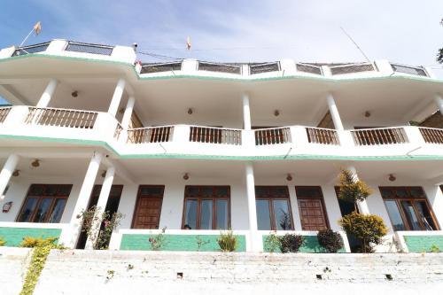 Раникхет: OYO 27772 Hotel Kalawati Retreat