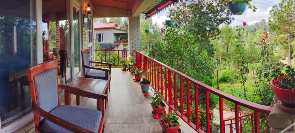 Раникхет: Majkhali Woods, Ranikhet, By Himalayan Eco Lodges