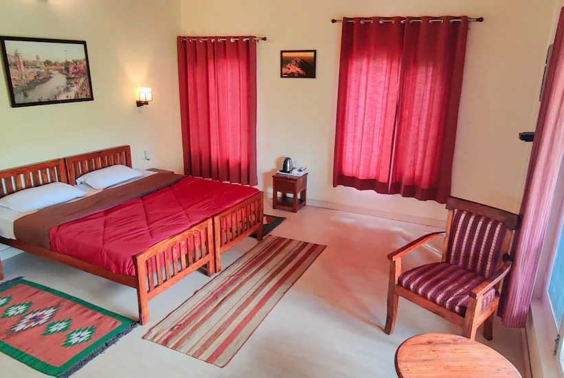 Раникхет: Majkhali Woods, Ranikhet, By Himalayan Eco Lodges