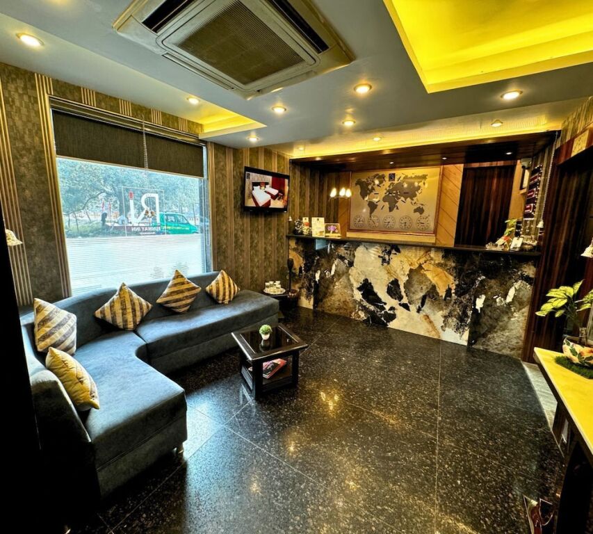 Сарнатх: Hotel Runway Inn