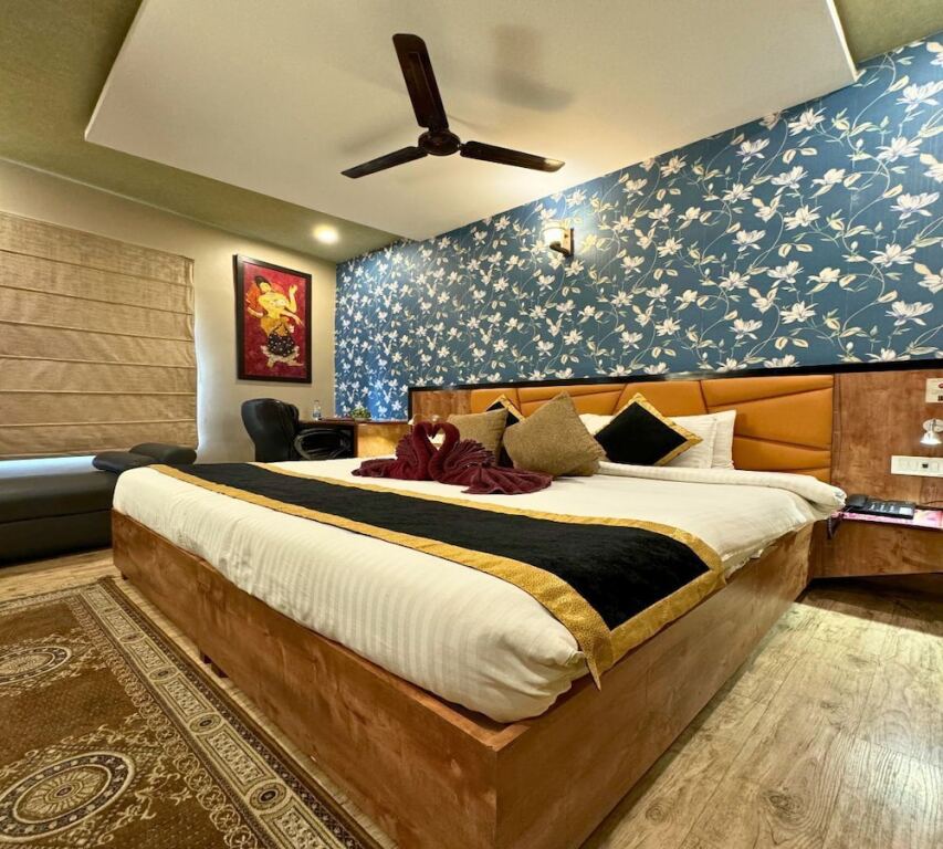 Сарнатх: Hotel Runway Inn