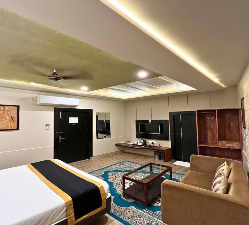 Сарнатх: Hotel Runway Inn