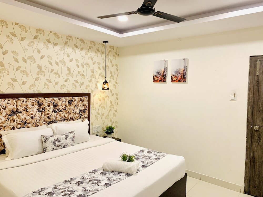Шамшабад: Hotel Oak by signature Airport Zone