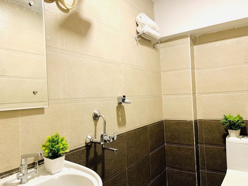 Шамшабад: Hotel Oak by signature Airport Zone